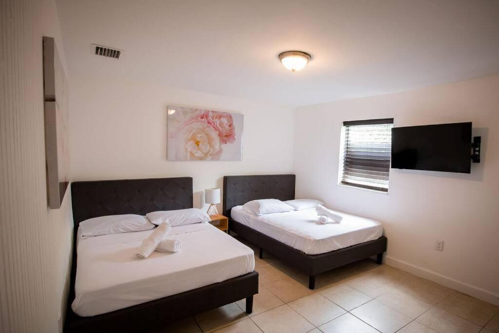3 Bedroom Miami Home 15 Minutes To The Beach Eksteriør bilde