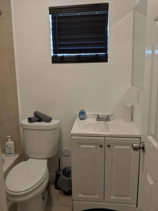 3 Bedroom Miami Home 15 Minutes To The Beach Eksteriør bilde