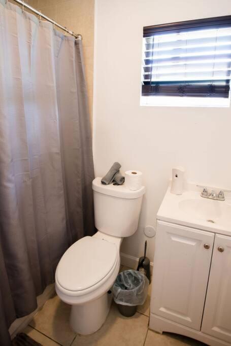 3 Bedroom Miami Home 15 Minutes To The Beach Eksteriør bilde